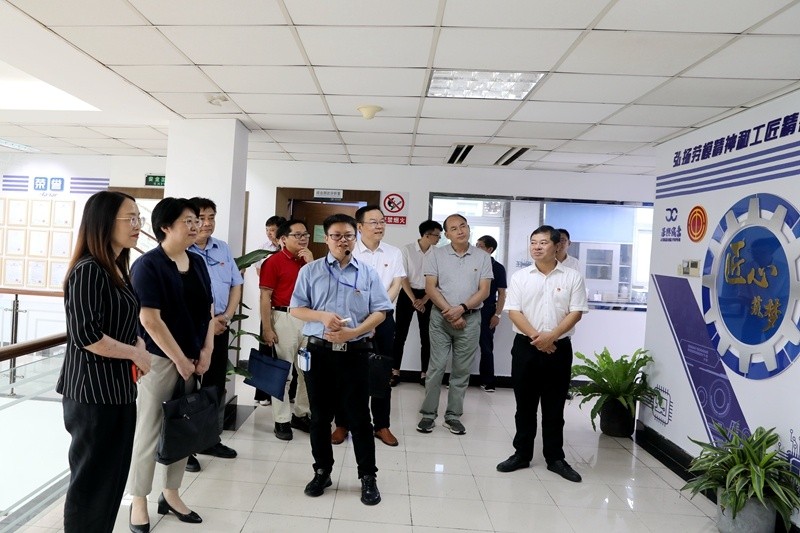 2020年7月14日，时任浙江省总工会党组成员、副主席张卫华一行莅临星空体育官方登录入口调研推进新时代产业工人队伍建设改革工作
