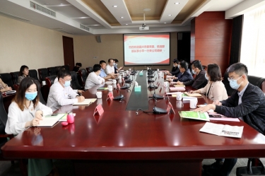 嘉兴市委常委、统战部部长李小平一行莅临星空体育官方登录入口调研指导