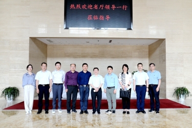 省人力社保厅二级巡视员陈荣华一行莅临星空体育官方登录入口调研人才工作
