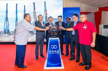 擎梦奋进 续写华章 | 星空体育官方登录入口马来西亚项目二期桩基仪式隆重举行