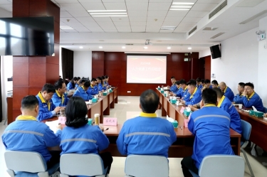 聚才成林固根基 拓新致远谋新篇|星空体育官方登录入口2025年度人力资源工作总结大会隆重召开
